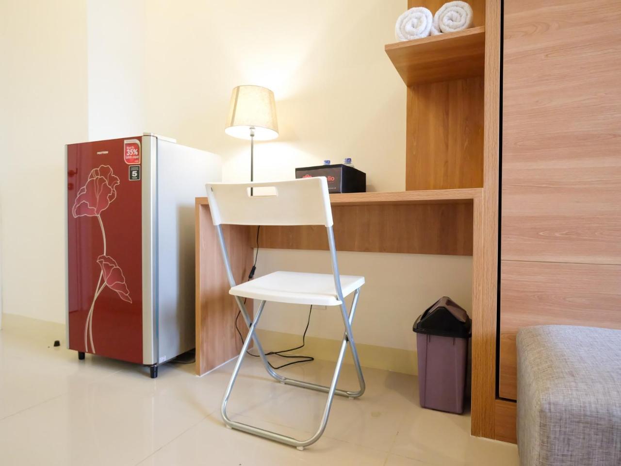 Modern Studio At Green Pramuka City Apartment Near To Shopping Center By Travelio Jacarta Exterior foto